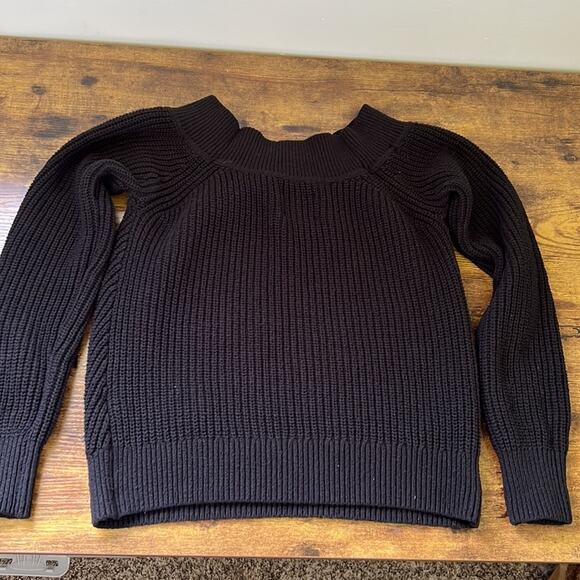 Abercrombie & Fitch Black Thick Long Sleeve Pullover Sweater - Picture 10 of 10